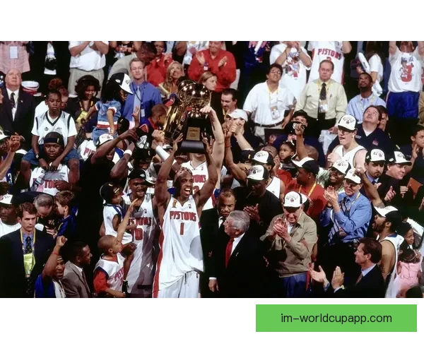 活塞时隔21年重现辉煌单季54胜再现总决赛实力